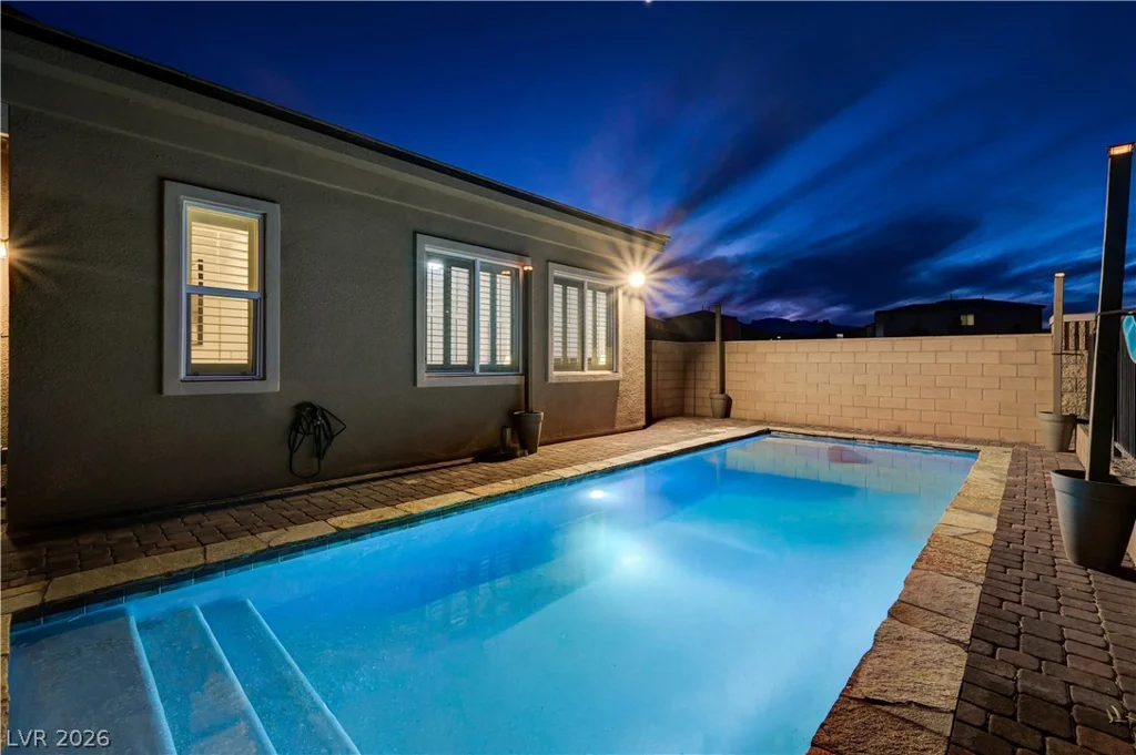 10250 Millholm, Las Vegas, NV 89166