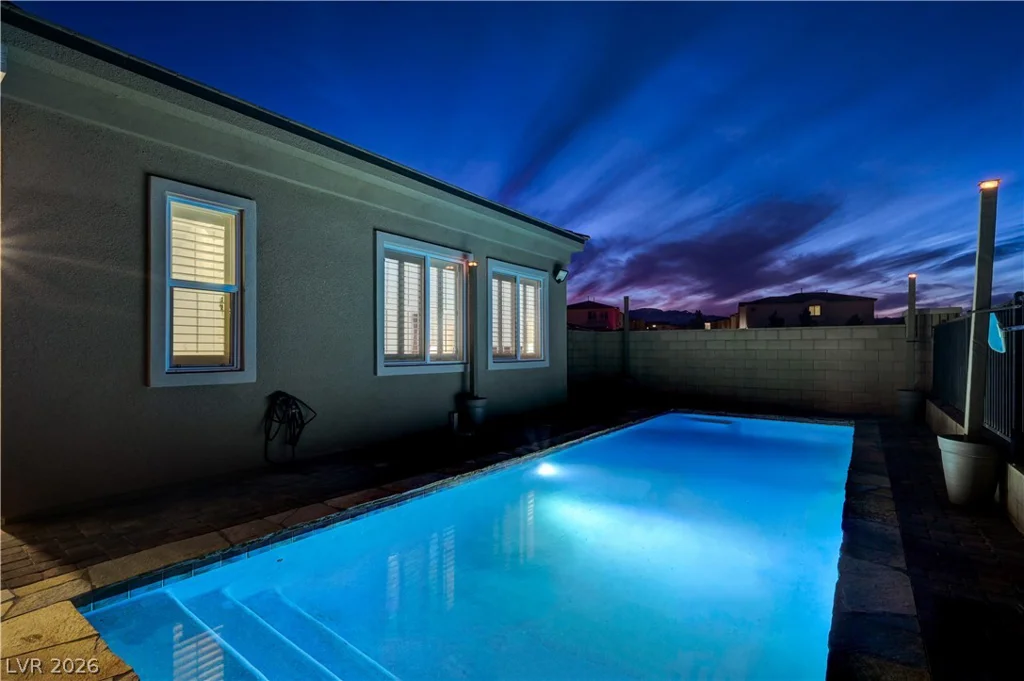 10250 Millholm, Las Vegas, NV 89166