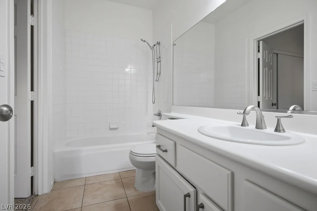1334 Stable Glen, North Las Vegas, NV 89031