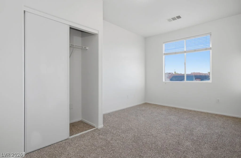 1334 Stable Glen, North Las Vegas, NV 89031