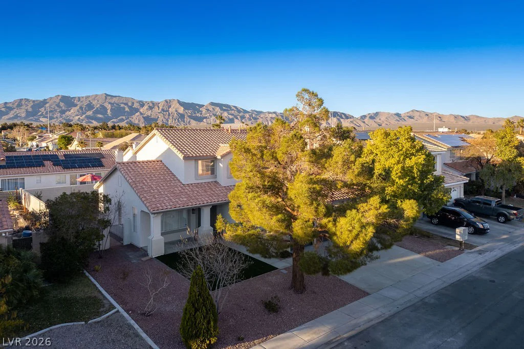 1334 Stable Glen, North Las Vegas, NV 89031