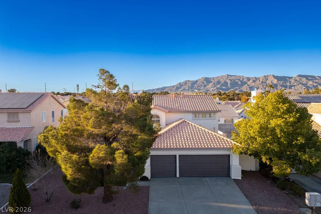1334 Stable Glen, North Las Vegas, NV 89031