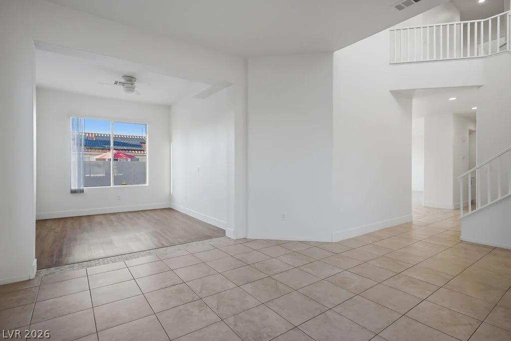 1334 Stable Glen, North Las Vegas, NV 89031