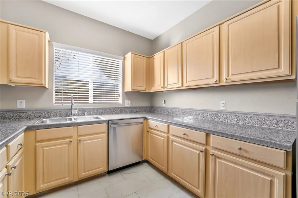 5250 Rainbow, Las Vegas, NV 89118