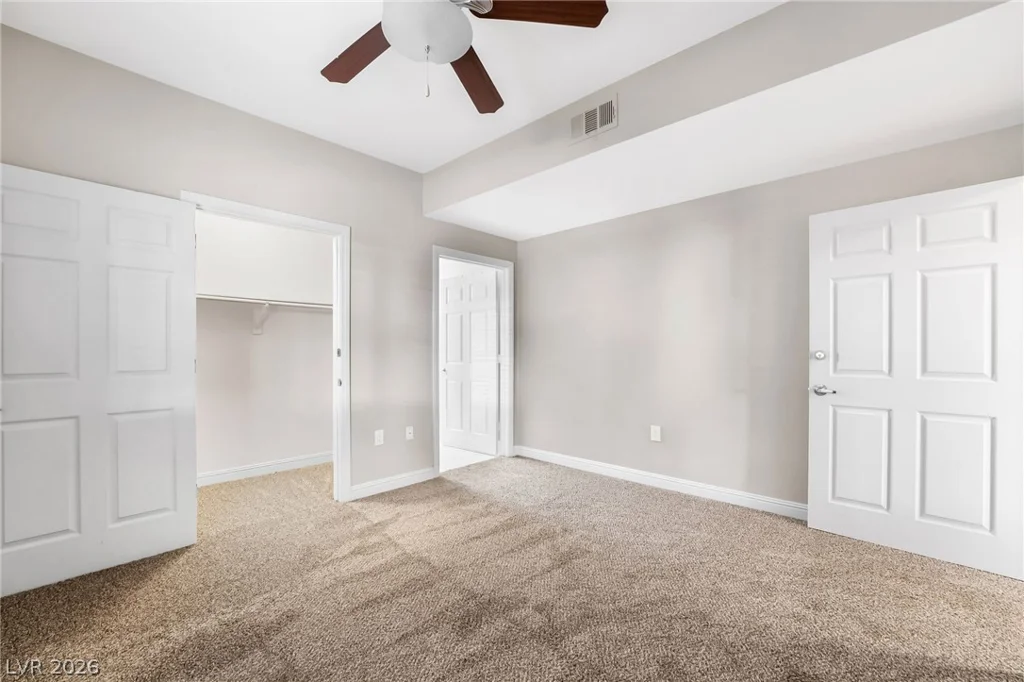 5250 Rainbow, Las Vegas, NV 89118
