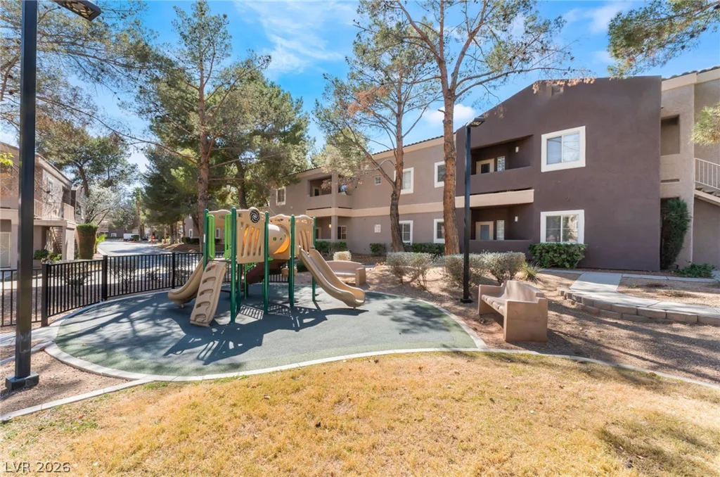 5250 Rainbow, Las Vegas, NV 89118