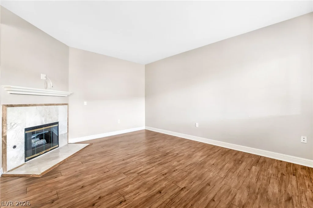 5250 Rainbow, Las Vegas, NV 89118