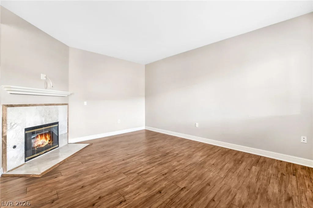 5250 Rainbow, Las Vegas, NV 89118