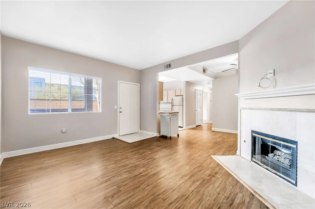 5250 Rainbow, Las Vegas, NV 89118