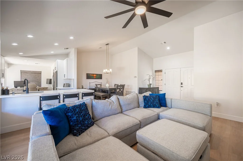 2548 Tumble Brook, Las Vegas, NV 89134