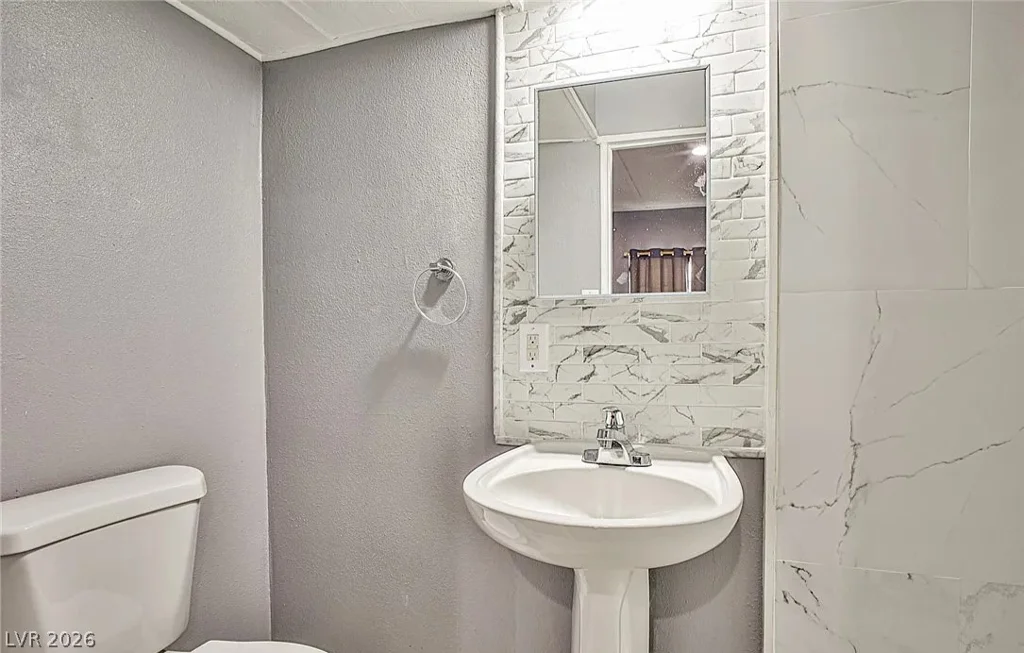 15 Washington, Henderson, NV 89015