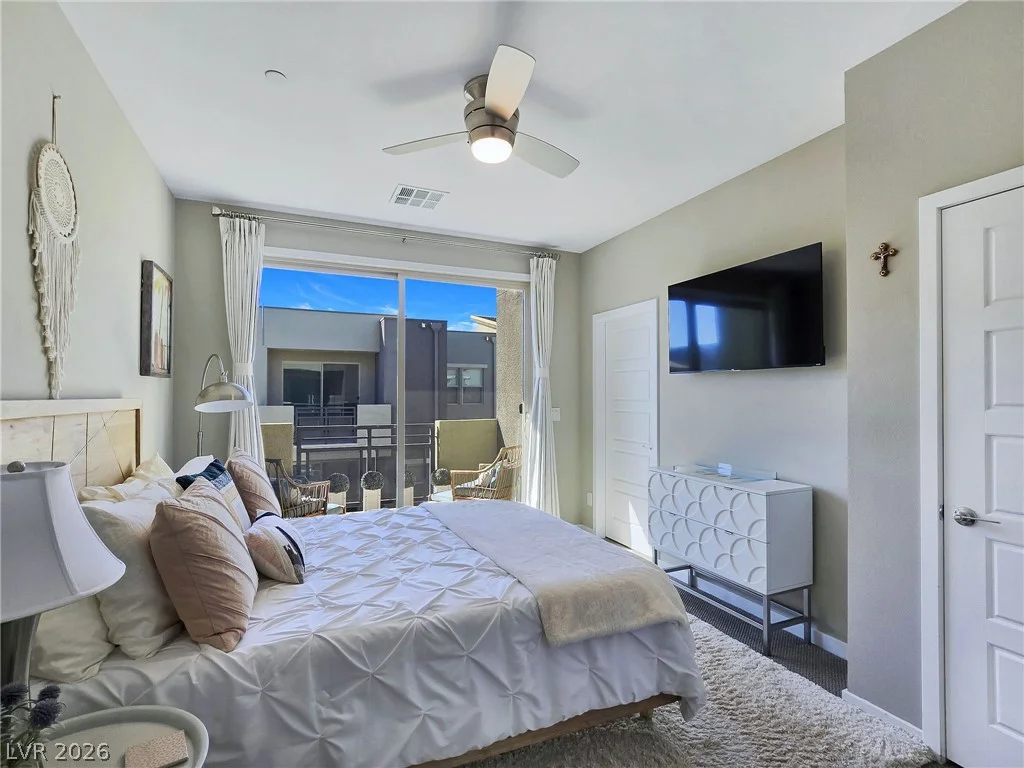 11256 Rainbow Peak, Las Vegas, NV 89135