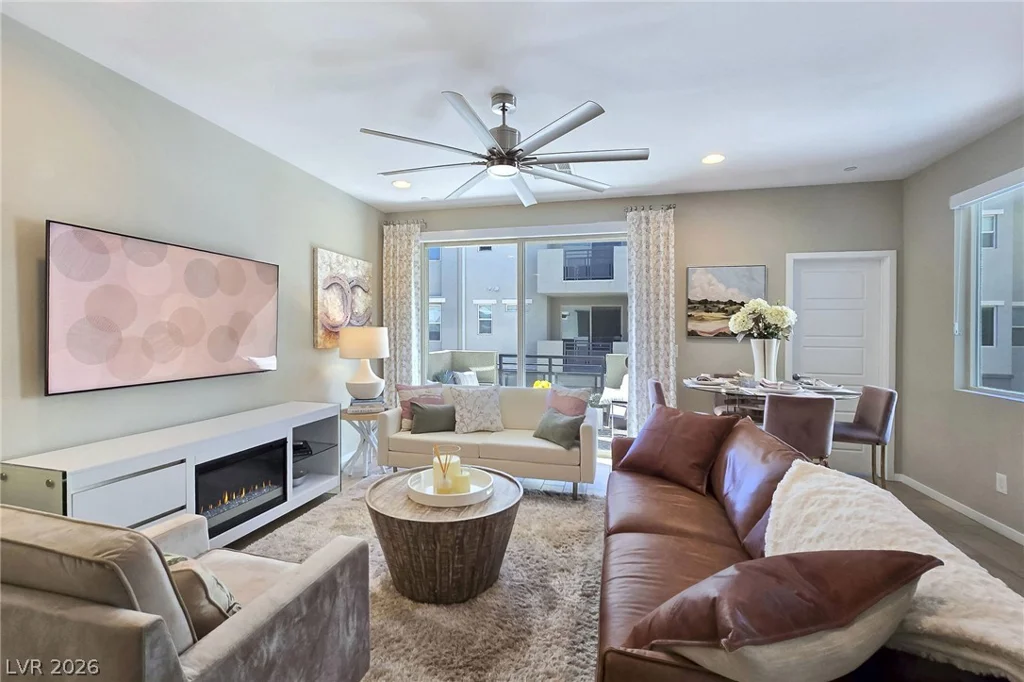 11256 Rainbow Peak, Las Vegas, NV 89135