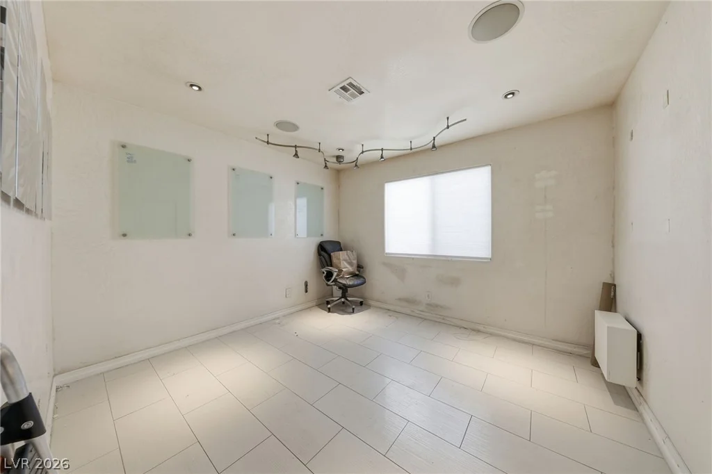 2921 Autumn Haze, Las Vegas, NV 89117