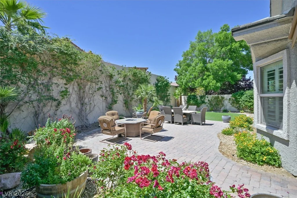 2625 Rue Montpellier, Henderson, NV 89044