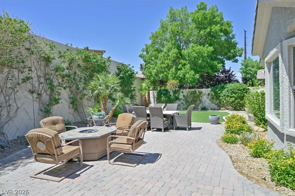 2625 Rue Montpellier, Henderson, NV 89044