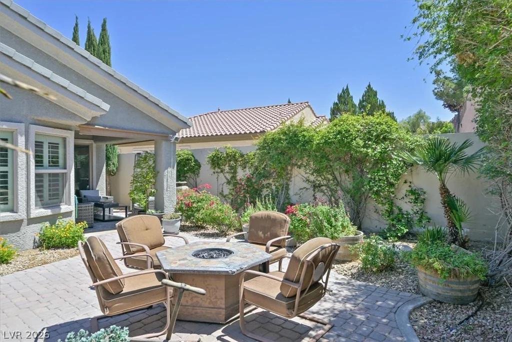 2625 Rue Montpellier, Henderson, NV 89044