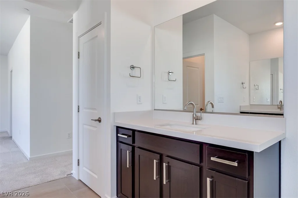 10472 Mountain Aster, Las Vegas, NV 89166