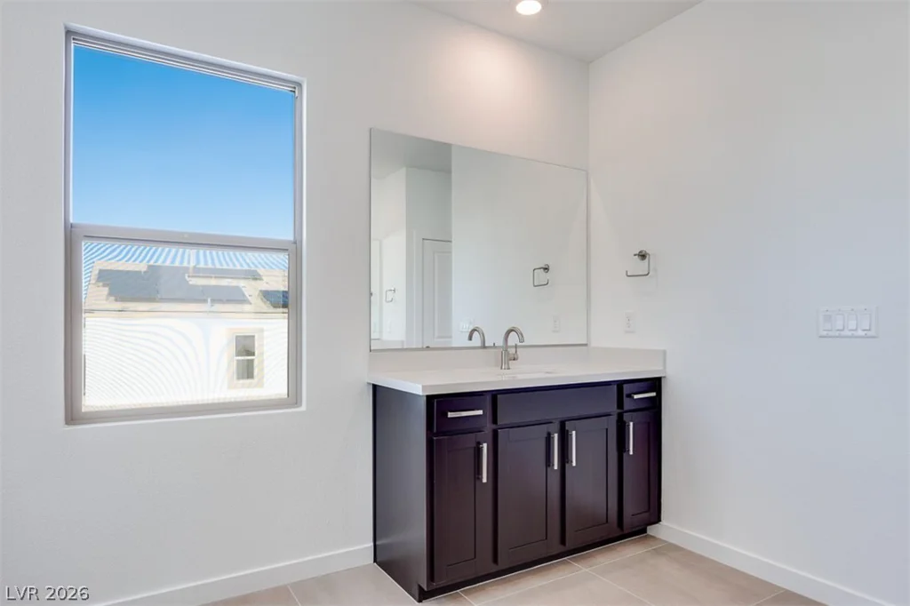 10472 Mountain Aster, Las Vegas, NV 89166