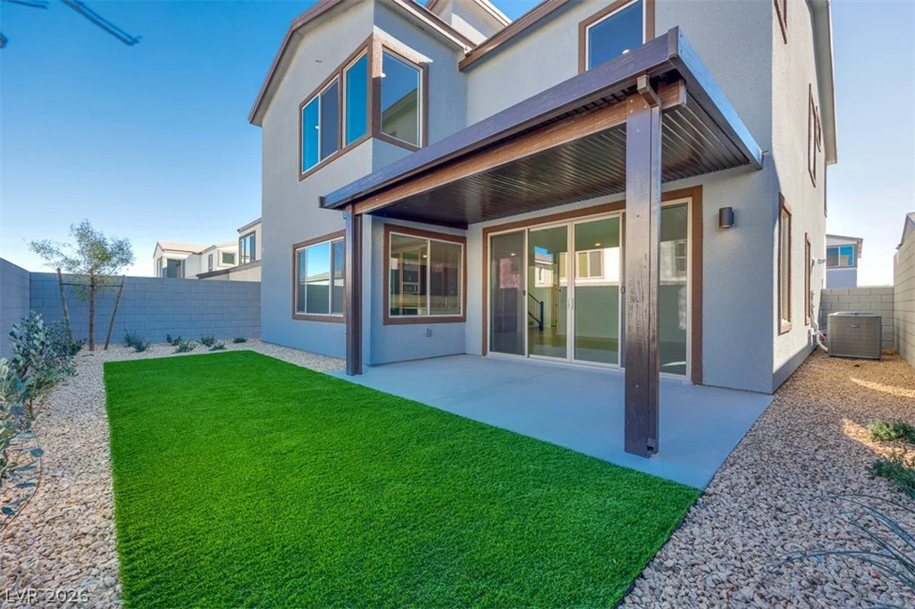 10472 Mountain Aster, Las Vegas, NV 89166