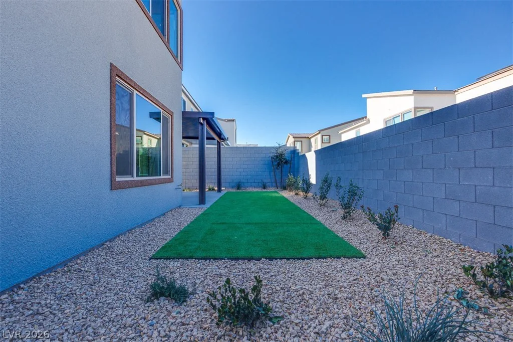 10472 Mountain Aster, Las Vegas, NV 89166