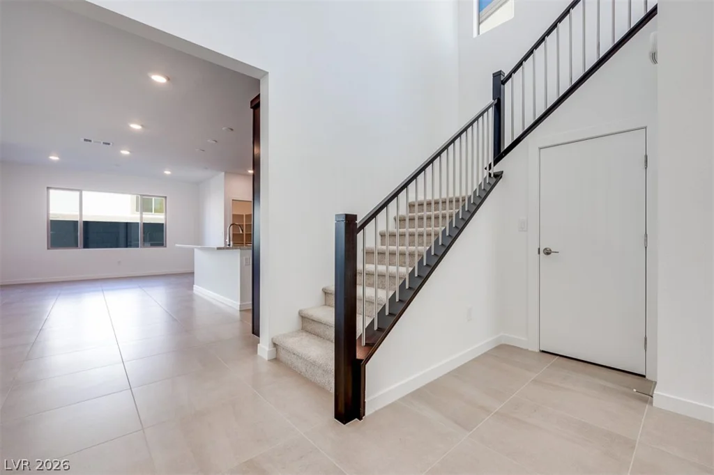 10472 Mountain Aster, Las Vegas, NV 89166