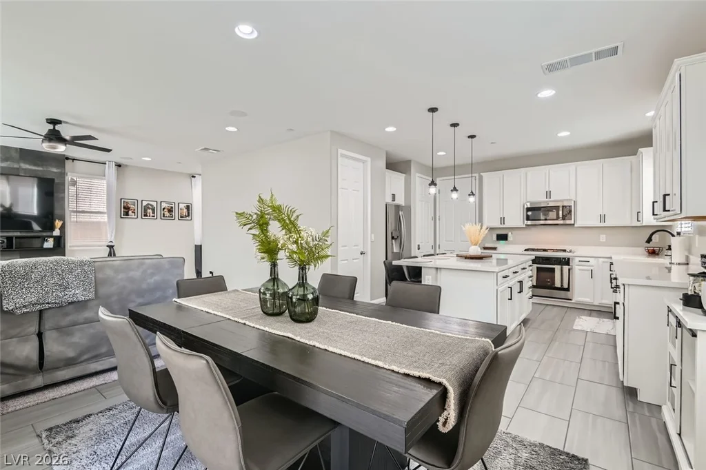 225 Sul Ponticello, Las Vegas, NV 89011