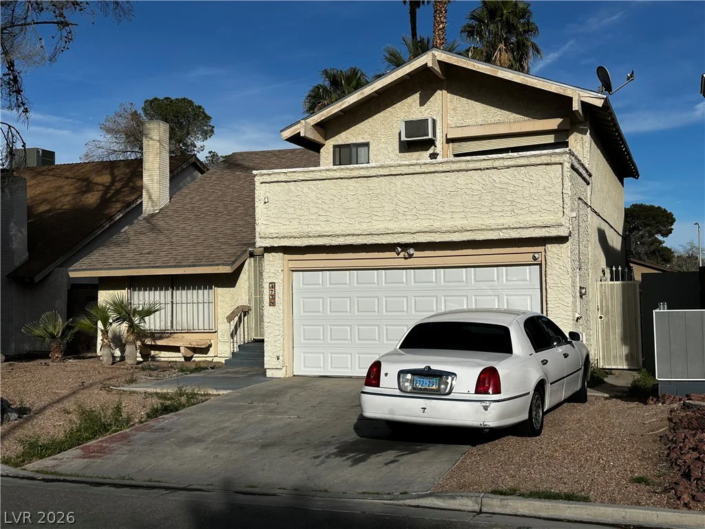 4738 Mountain Valley, Las Vegas, NV 89121