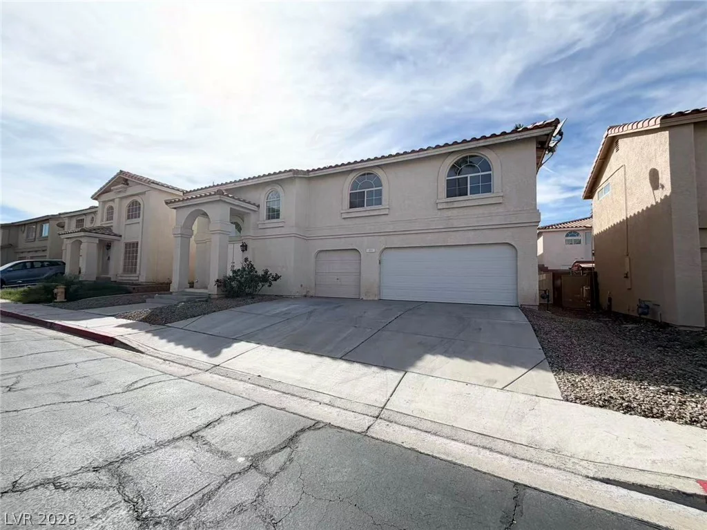 261 Delfino, Henderson, NV 89074