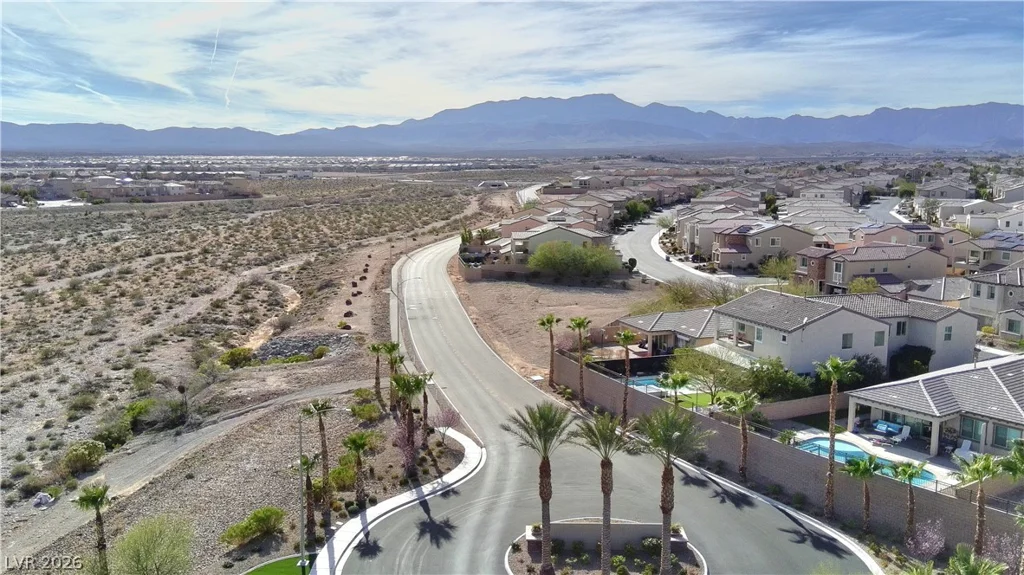 8522 Tiny Deer, Las Vegas, NV 89148