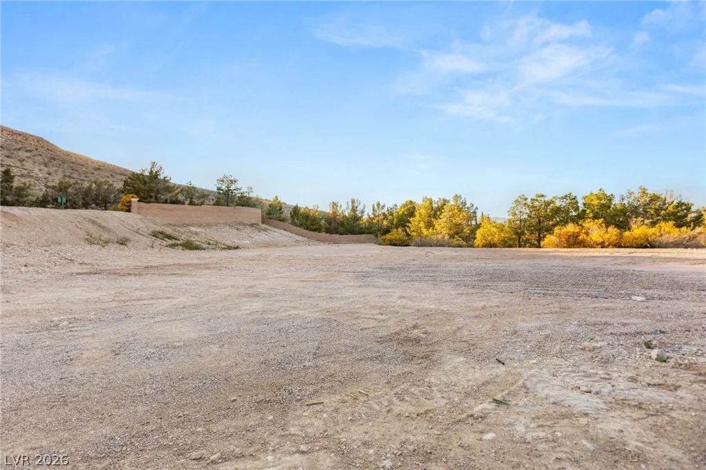 34 Eagles Landing, Las Vegas, NV 89141
