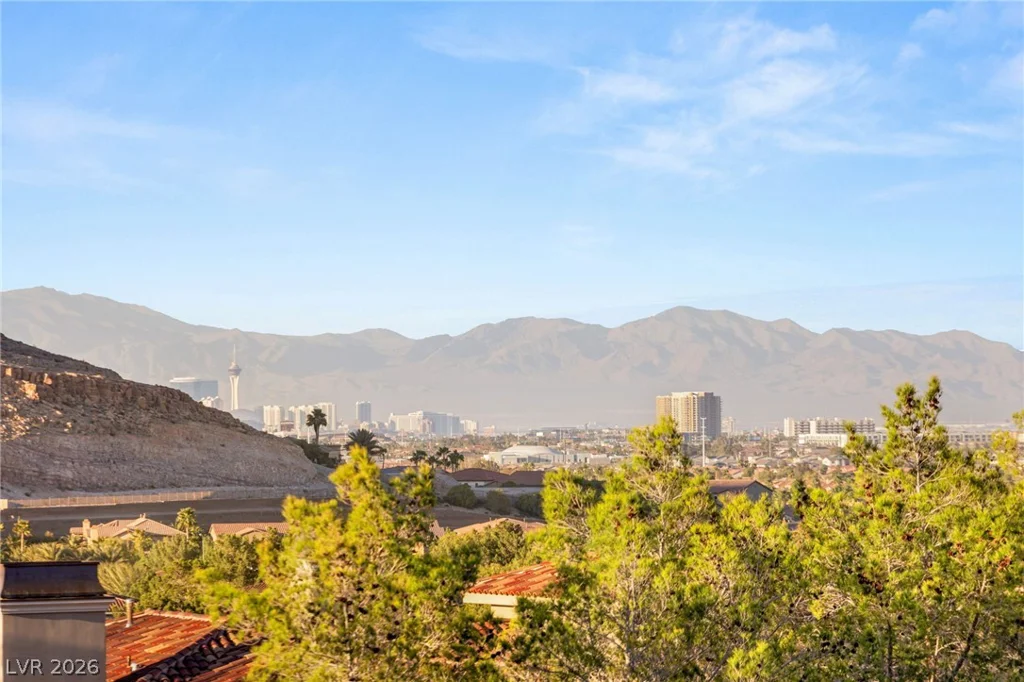 34 Eagles Landing, Las Vegas, NV 89141