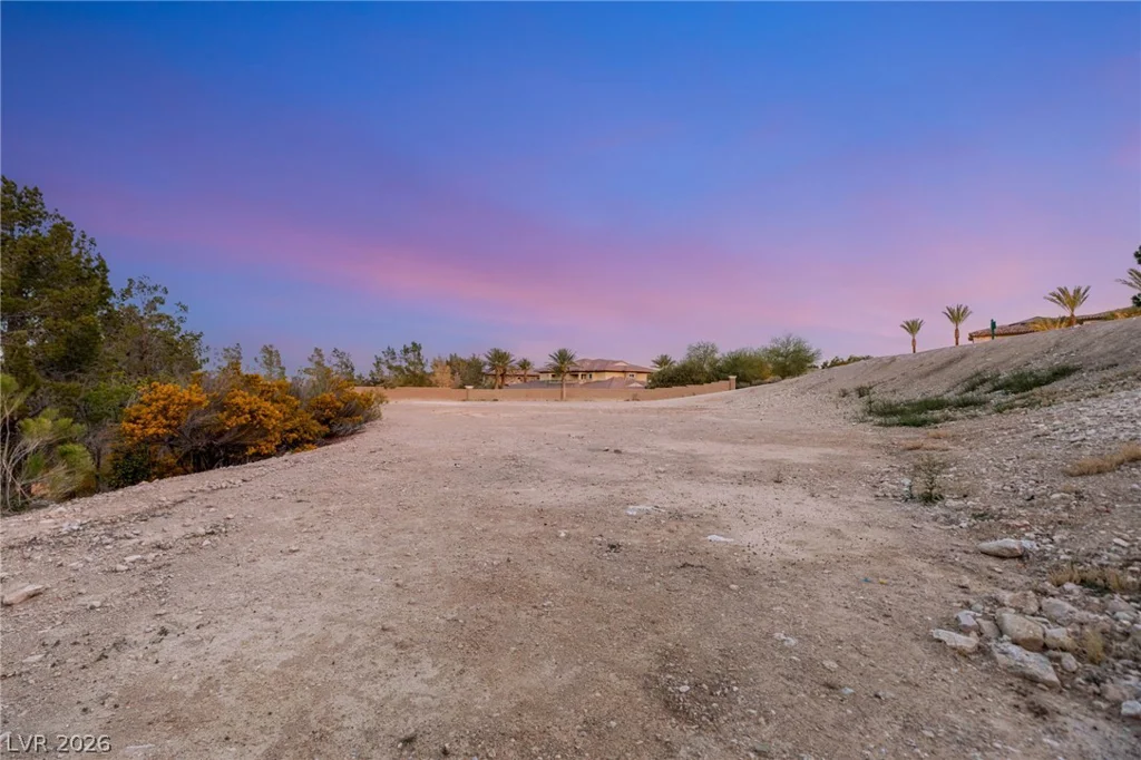 34 Eagles Landing, Las Vegas, NV 89141