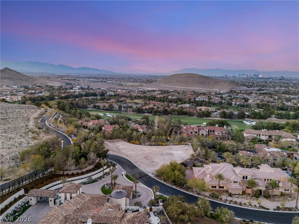 34 Eagles Landing, Las Vegas, NV 89141
