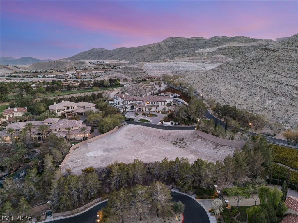34 Eagles Landing, Las Vegas, NV 89141