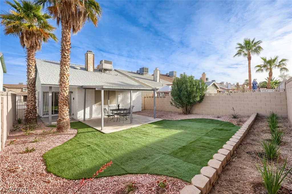 524 Crony, Henderson, NV 89011