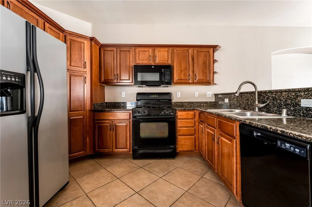 7617 Riva Ridge, Las Vegas, NV 89149