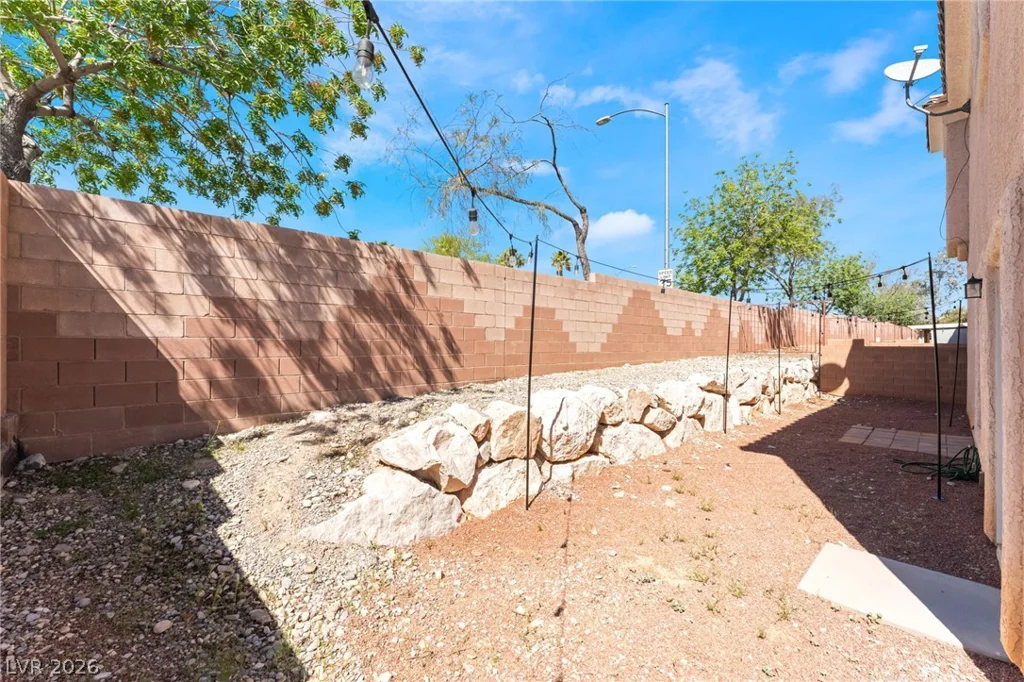 7617 Riva Ridge, Las Vegas, NV 89149
