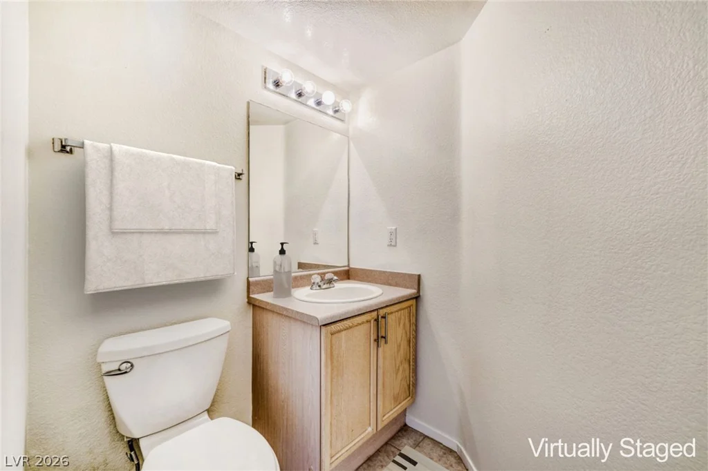 8412 Blue Island, Las Vegas, NV 89129