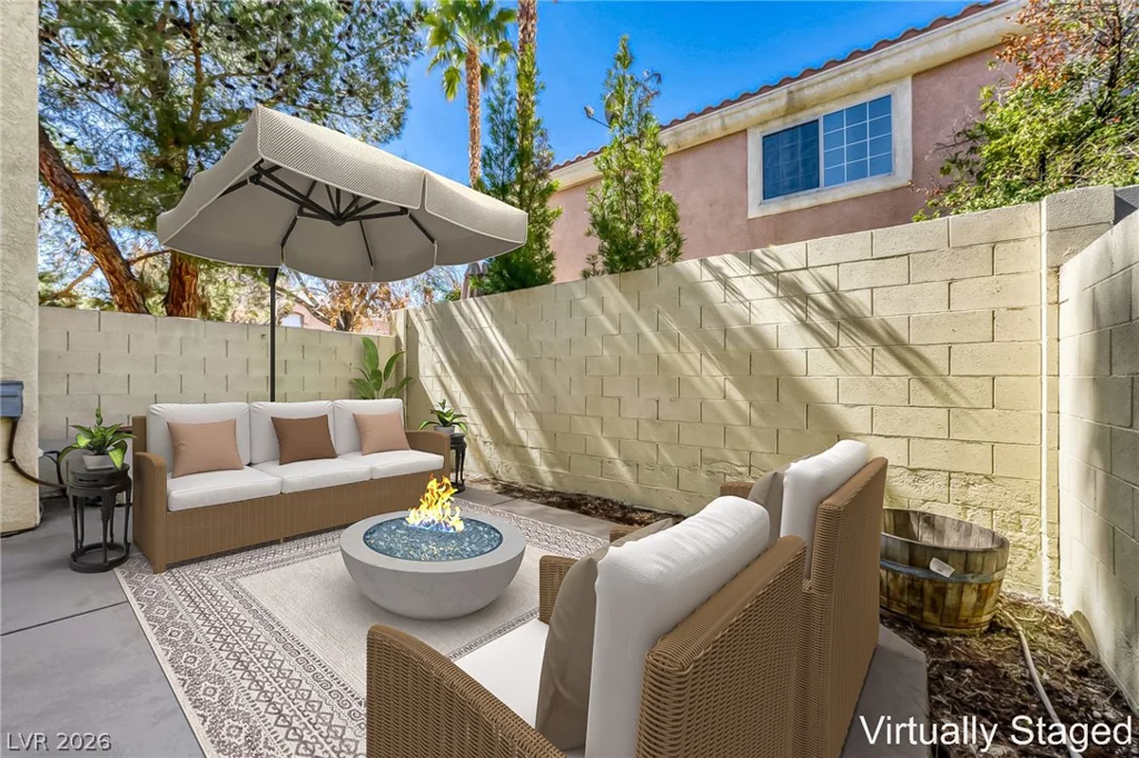 8412 Blue Island, Las Vegas, NV 89129