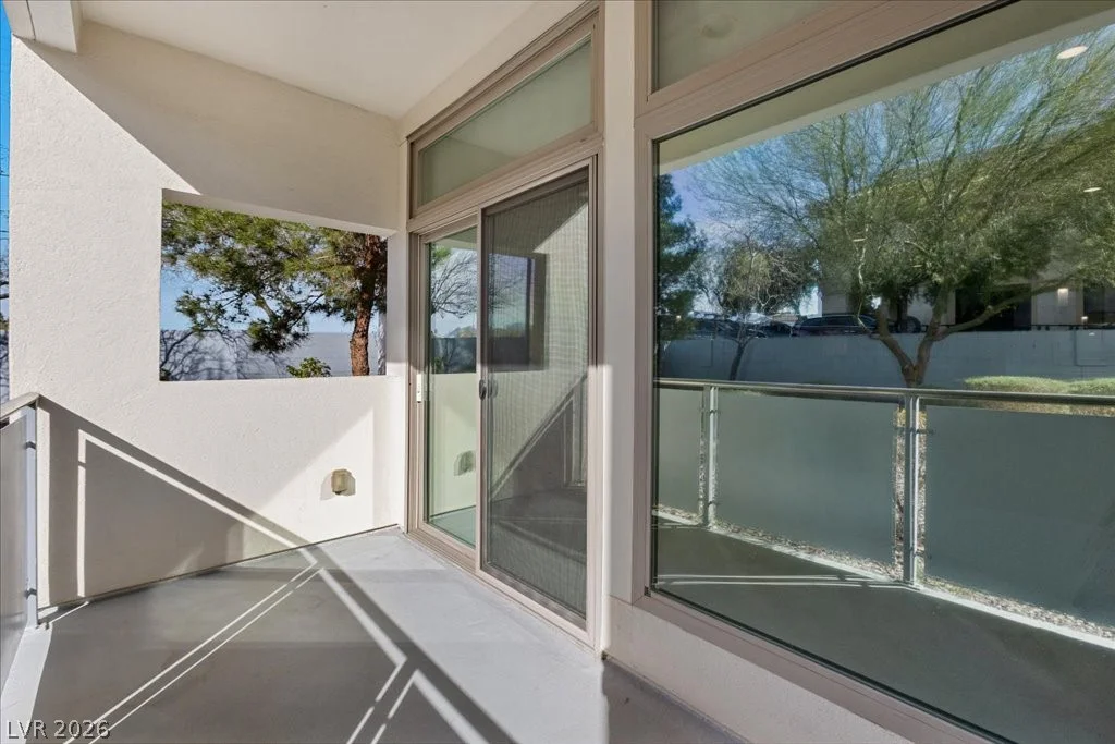 8925 Flamingo, Las Vegas, NV 89147