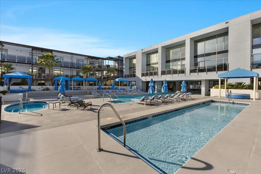 8925 Flamingo, Las Vegas, NV 89147