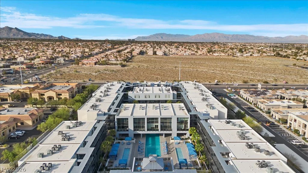 8925 Flamingo, Las Vegas, NV 89147