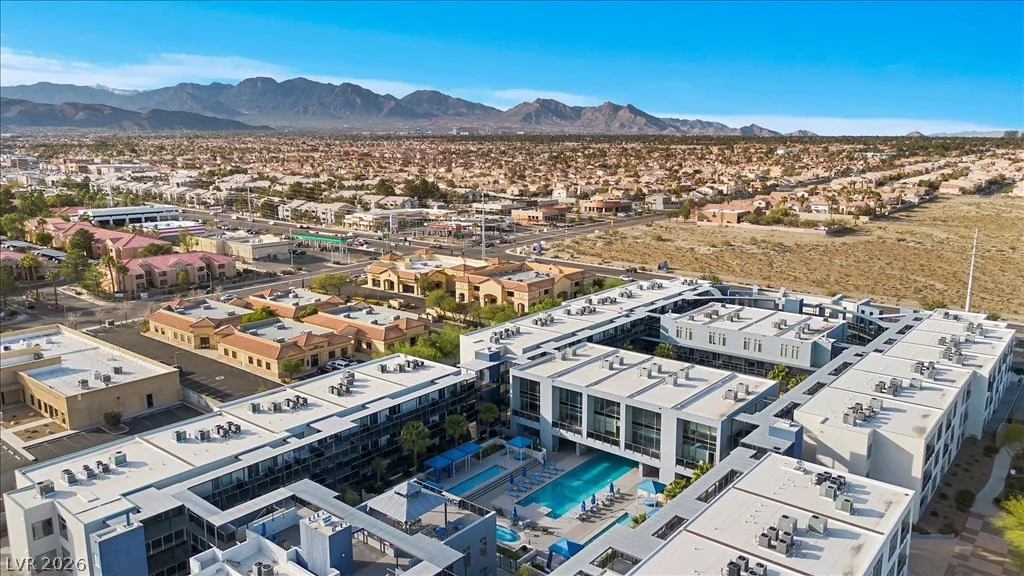8925 Flamingo, Las Vegas, NV 89147