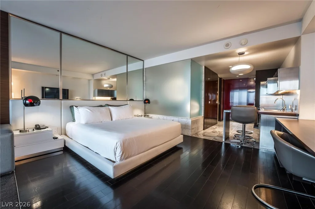 4381 Flamingo, Las Vegas, NV 89103