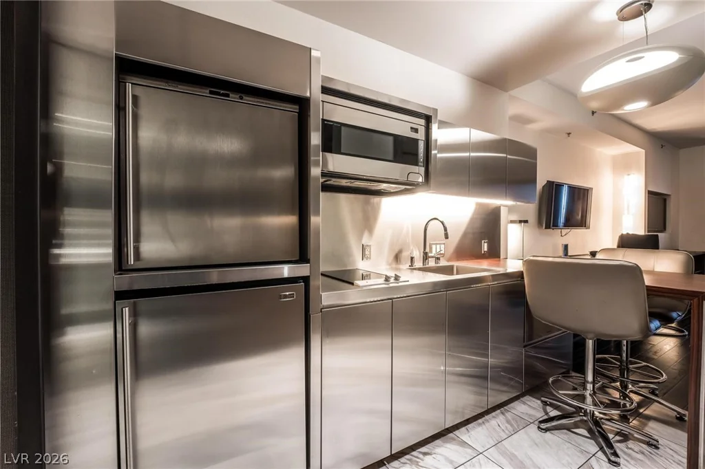 4381 Flamingo, Las Vegas, NV 89103