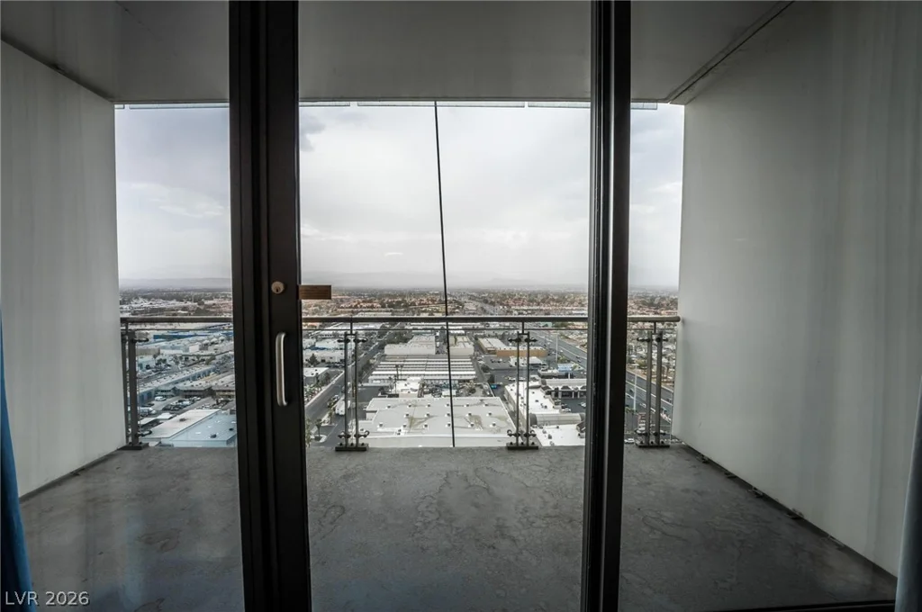 4381 Flamingo, Las Vegas, NV 89103