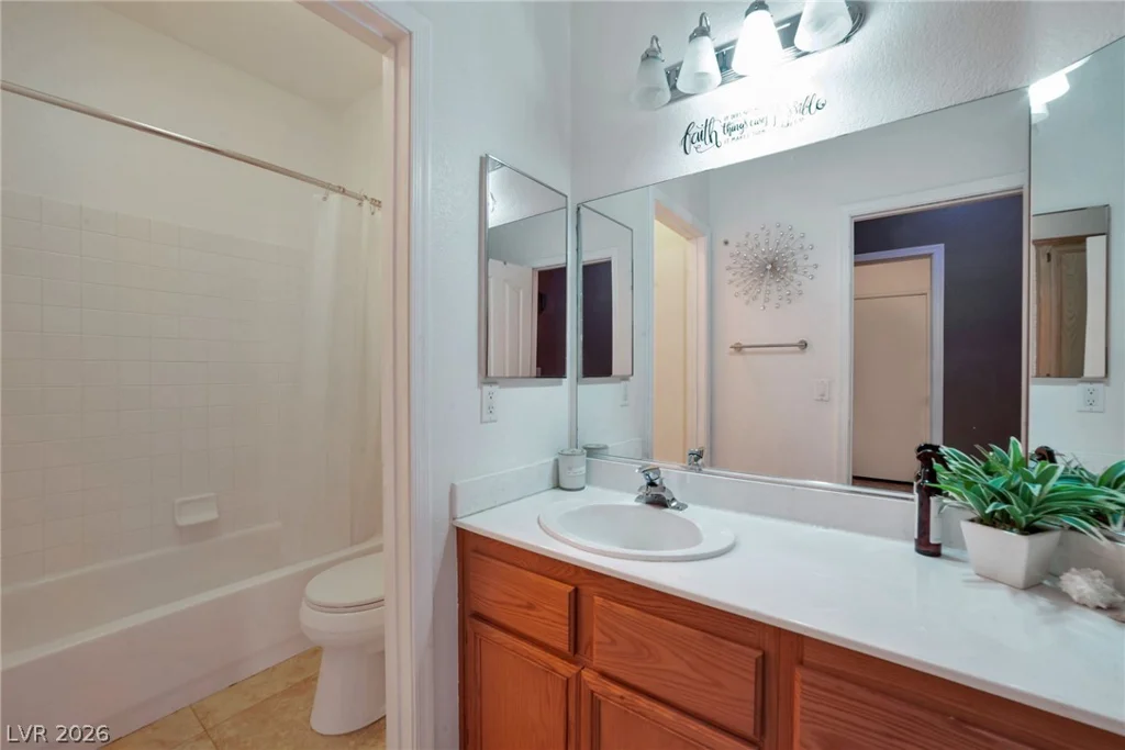 11126 Autumn Grove, Las Vegas, NV 89135
