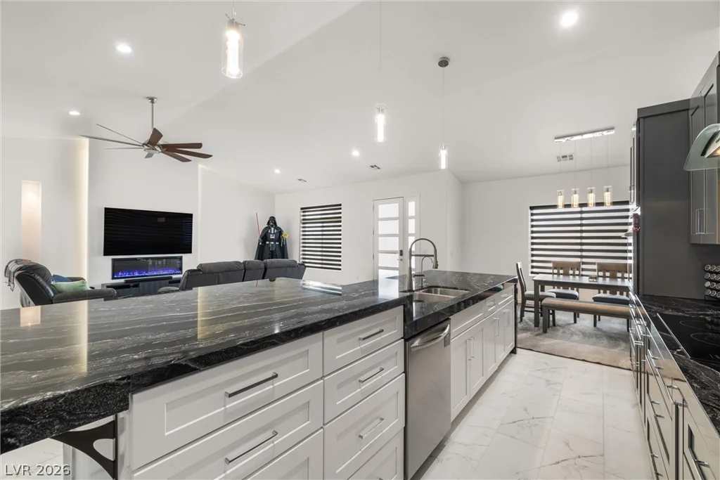 1601 Calvada, Pahrump, NV 89048