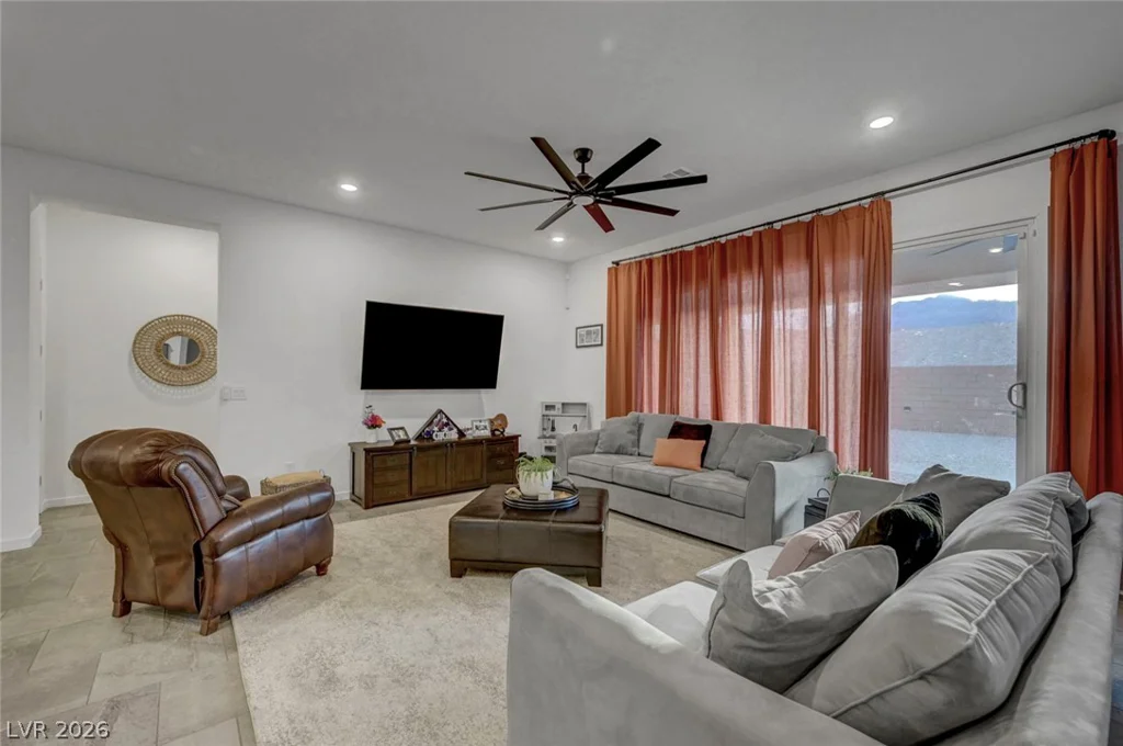 6313 Echo Landing, Las Vegas, NV 89166